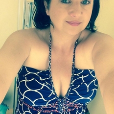 Sandrashh (51 jaar  ) uit Groningen