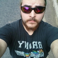 Jakester (30 jaar  ) uit Zuid-Holland