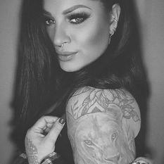 inandie (21 jaar  ) uit Gelderland