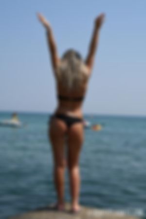 Lady with class – Angelique