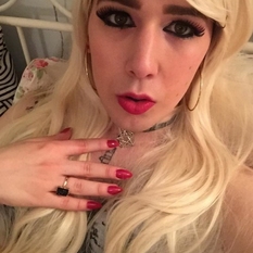 Coravirgin (33 jaar  ) uit Limburg