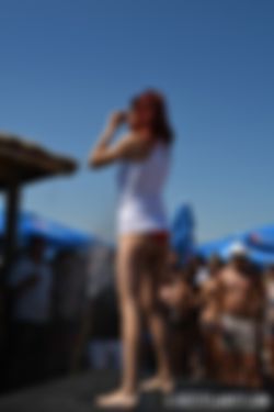 Welke Kinky vrouw wil wat geld bijverdienen?