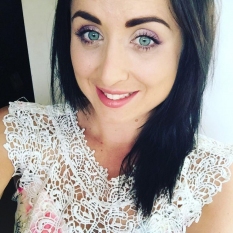 Regenboogje (37 jaar  ) uit Flevoland