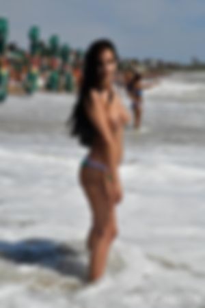 BEKKEVOORT vandaag vrijdag 3 mei! promo prijsje vlaamse sexy DD cup naturel