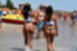 Welke man heeft al eens bij me geweest en wil vandaag nog eens komen