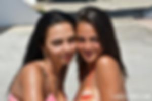 AMAZING MICHELLE IN BRUSSELS act- pass ONLY FOR FEW DAYS