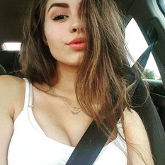 commongirl (22 jaar  ) uit Groningen