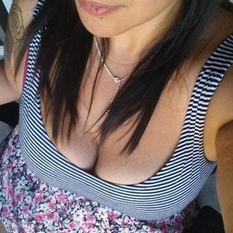 xAnnelicious (30 jaar  ) uit Gelderland