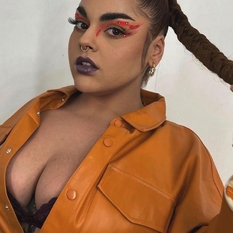 cyntoo (18 jaar  ) uit Groningen