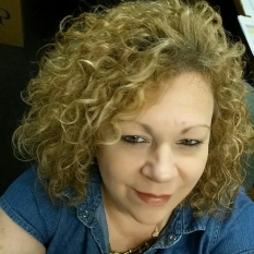 Fantasia (56 jaar  ) uit Vlaams-brabant