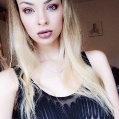 Woody (27 jaar  ) uit Noord-Brabant