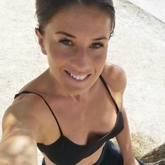 Eymelle (32 jaar  ) uit Friesland