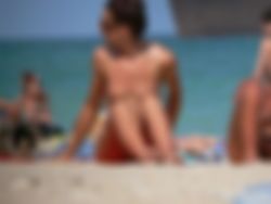 Braaf meisje 26 zoekt oudere man 65+