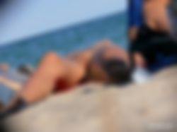 Jongen zoekt oudere dame