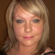 Bahbahbah (46 jaar  ) uit Gelderland