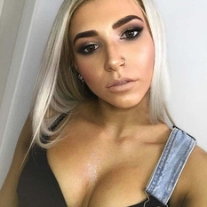 Tulp (25 jaar  ) uit Noord-Holland