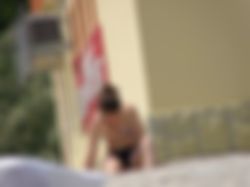 Bare gangbang met 5 vrouwen