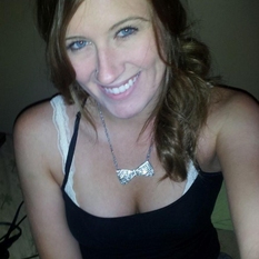 lesley (28 jaar  ) uit Flevoland