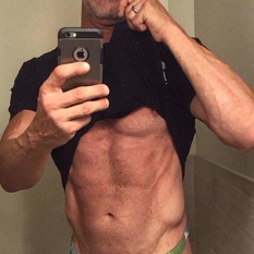 RobertK58 (64 jaar  ) uit Friesland