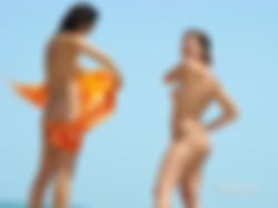 BIGBANG GANGBANG woe 11/12 min 20/25 geile spermasletten in CLUB AMAI