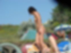 Bottom 45 zoekt liefst wat goedgeschapen, oudere mannen zeker welkom, ook trio en meer.