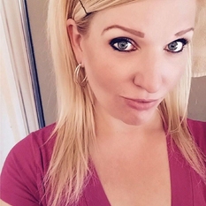 dewie (41 jaar  ) uit Overijssel