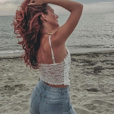 juissie (28 jaar  ) uit Utrecht