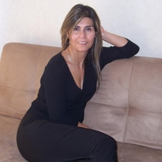 Szzzandra (52 jaar  ) uit Utrecht