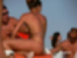 FUCKING FRIDAY 31 Jul:GEILE SEXPARTY met jacuzziplezier met hete sletjes/koppels v 20-01 hr