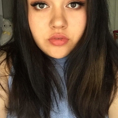 Veroniquea (24 jaar  ) uit Vlaams-brabant