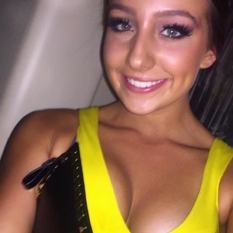 SmileySmiley (24 jaar  ) uit Friesland