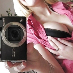 Kellyhetbest (25 jaar  ) uit Vlaams-brabant