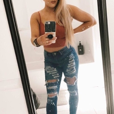 bondedollie (26 jaar  ) uit Groningen