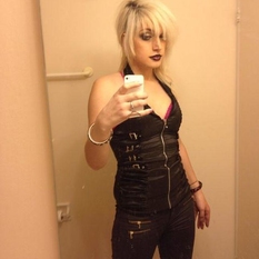 IngridAnaal (27 jaar  ) uit Luik