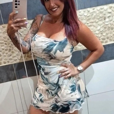 Thalieke (21 jaar  ) uit Zuid-Holland