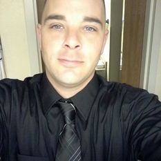 Marvel (42 jaar  ) uit Zeeland