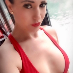 Hopelessly (40 jaar  ) uit Waals-Brabant