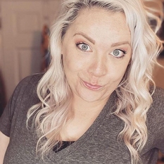 openPauline (30 jaar  ) uit Limburg