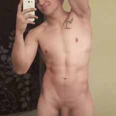 Jamesco (33 jaar  ) uit Drenthe