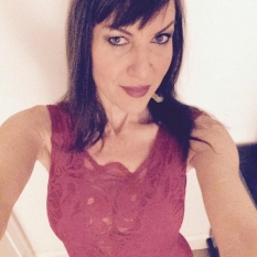 Monique04 (48 jaar  ) uit Drenthe