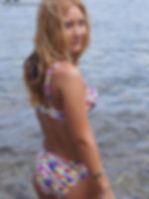 Koppel enof vrouw ( voorkeur met behaarde poes )