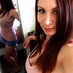 natha (43 jaar  ) uit Zuid-Holland