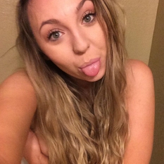 likkie (34 jaar  ) uit Noord-Holland