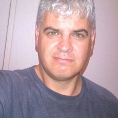 Jeffersone (58 jaar  ) uit Gelderland