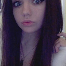 Lorijn (24 jaar  ) uit Drenthe