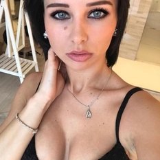 Aspen (25 jaar  ) uit Noord-Holland