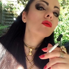 Preticia (35 jaar  ) uit Antwerpen