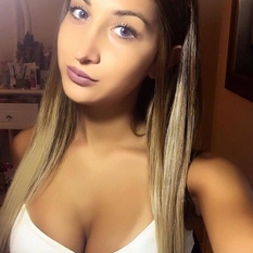 PetraIsGeil (24 jaar  ) uit Noord-Holland