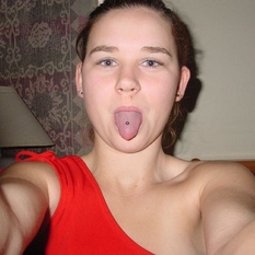 SexyAlexy (24 jaar  ) uit Noord-Brabant