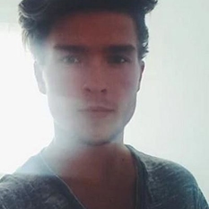 Irwin92 (29 jaar  ) uit Noord-Holland